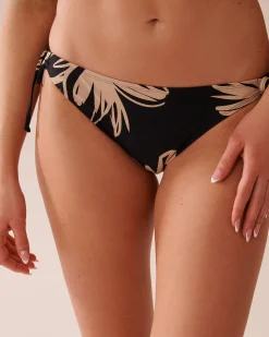 la Vie en Rose On Neutral Ground|Bottoms>Side Tie Brazilian Bikini Bottom Black Hibiscus