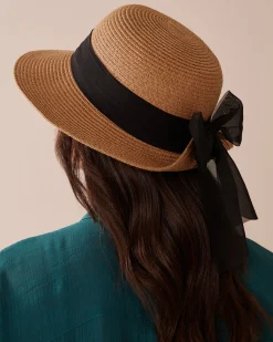 la Vie en Rose On Neutral Ground>Cloche Hat with Ribbon Straw