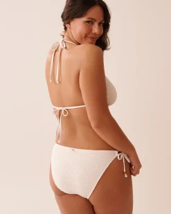 la Vie en Rose Texture Play|On Neutral Ground></noscript>Crochet Triangle Bikini Top Coconut Milk