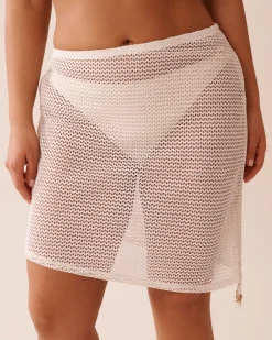 la Vie en Rose Texture Play|On Neutral Ground></noscript>Crochet Skirt Coconut Milk