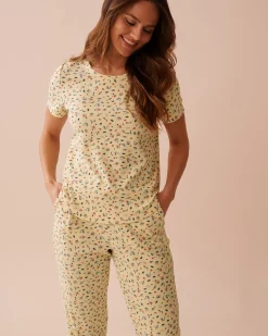 la Vie en Rose Tops>Ditsy Floral Print Ribbed T-shirt Spring Bouquet