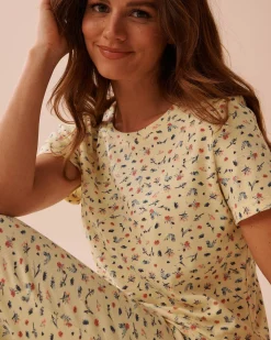 la Vie en Rose Tops></noscript>Ditsy Floral Print Ribbed T-shirt Spring Bouquet