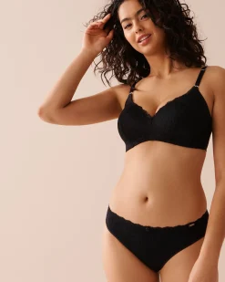 la Vie en Rose Sleek Back|Full Coverage></noscript>Lightly Lined Wireless Sleek Back Bra Black