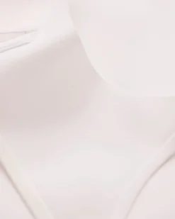 la Vie en Rose T-shirt Bras|Sleek Back></noscript>Lightly Lined Wireless Sleek Back Bra White