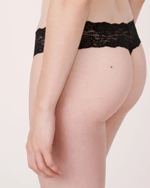 la Vie en Rose Thong>Microfiber and Wide Lace Band Thong Panty Black
