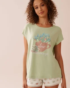 la Vie en Rose The Peachy Dream Collection|Tops>Snail Print Super Soft T-shirt Meadow Green