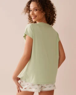 la Vie en Rose The Peachy Dream Collection|Tops>Snail Print Super Soft T-shirt Meadow Green