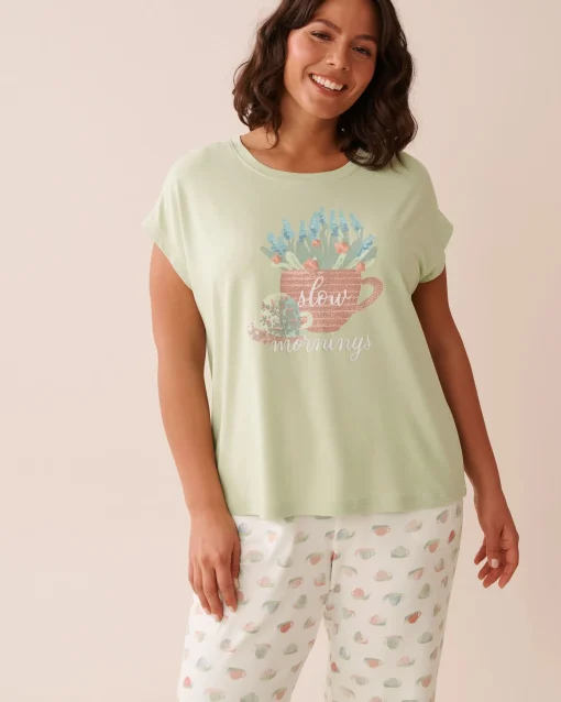 la Vie en Rose The Peachy Dream Collection|Tops>Snail Print Super Soft T-shirt Meadow Green